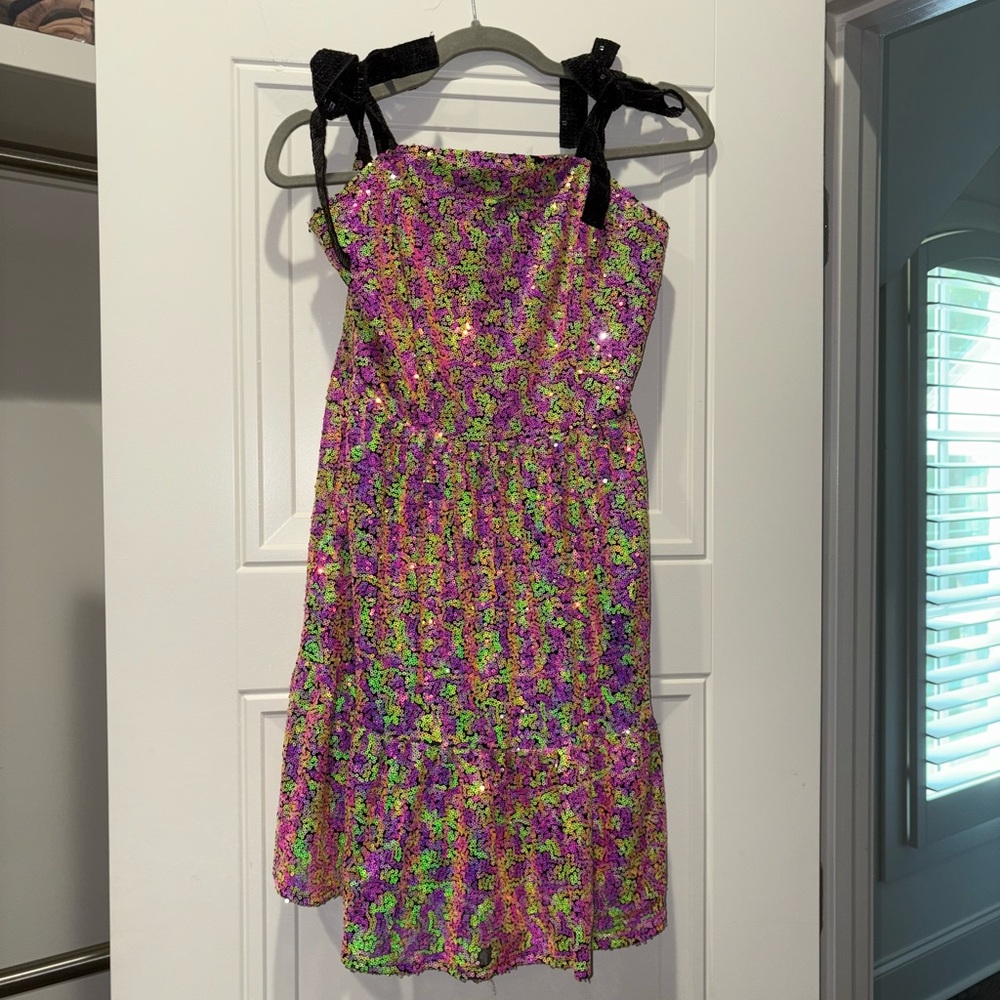 QUEEN OF SPARKLES Glittering Multicolored Sequin Dress